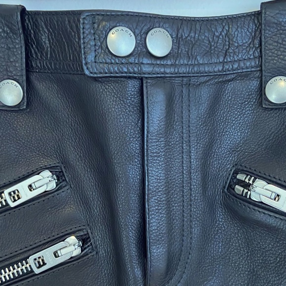 COACH: Edgy black leather skirt - Picture 5 of 5